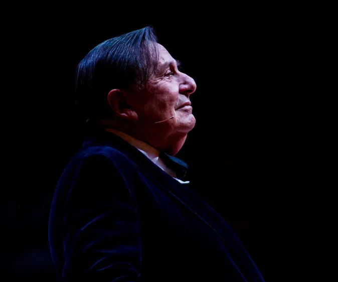 Iconic Australian entertainer Barry Humphries has died, aged 89